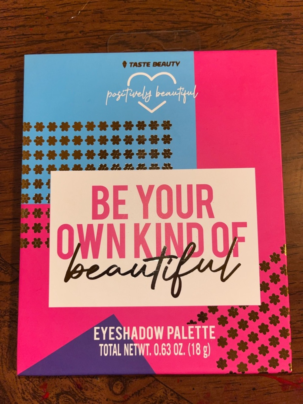 Taste Beauty "Be Your Own Kind of Beautiful" Eyeshadow Palette - Pink & Blue